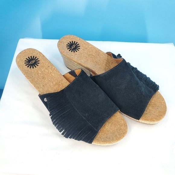 UGG black suede fringe wedge sandals 10 - Picture 2 of 15
